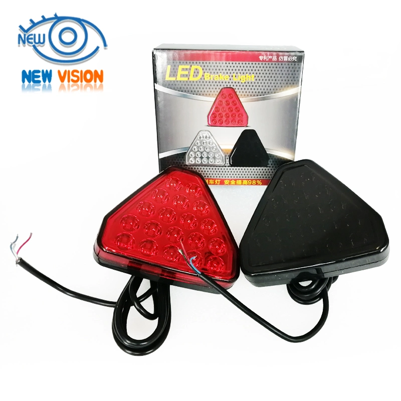 Vehicle Car LED Brake Light 12V Red Triangle Style Tail Light Strobe Parking Warning Light Anti-Collision Lamp for Car Truck